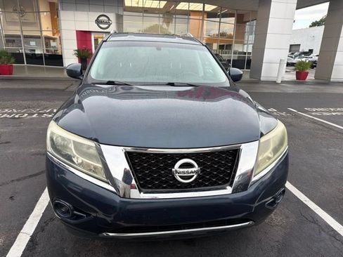 Used 2015 Nissan Pathfinder S FWD image 8