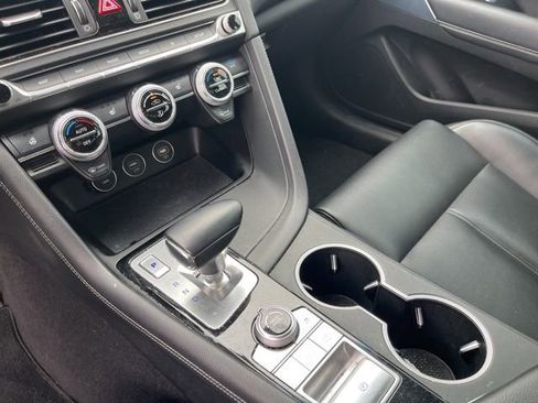 Used 2023 Genesis G70 2.0T AWD/4WD image 27