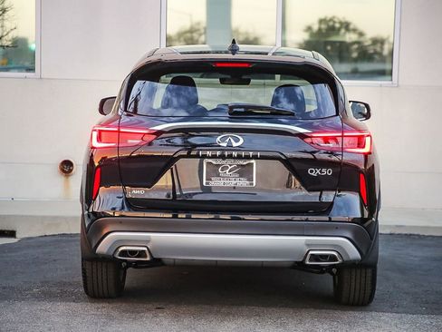 Certified 2025 INFINITI QX50 Pure AWD/4WD image 7