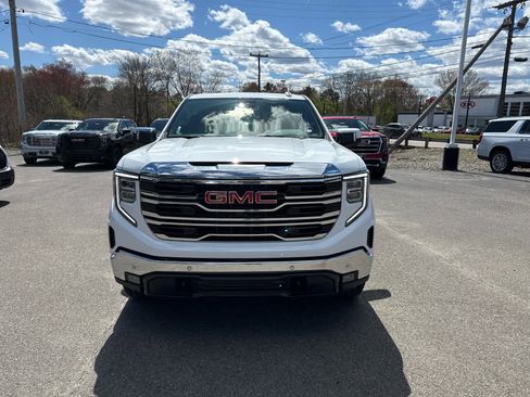 New 2026 GMC Sierra 1500 SLT AWD/4WD image 8