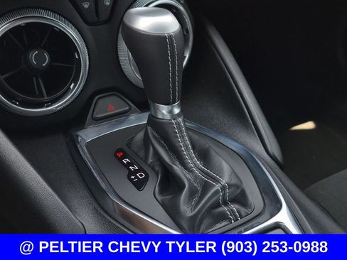 Used 2024 Chevrolet Camaro LT w/ Technology Package RWD image 20