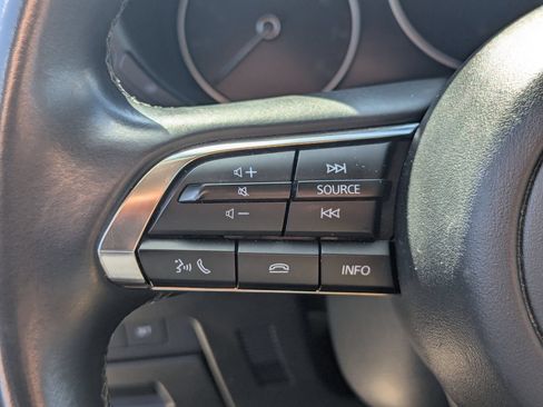 Used 2025 MAZDA MAZDA3 s FWD image 11