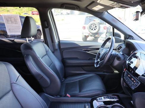 Certified 2021 Honda Passport Elite image 8