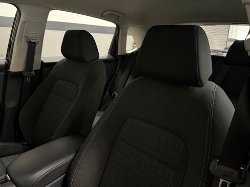 Used 2023 Honda HR-V LX image 22