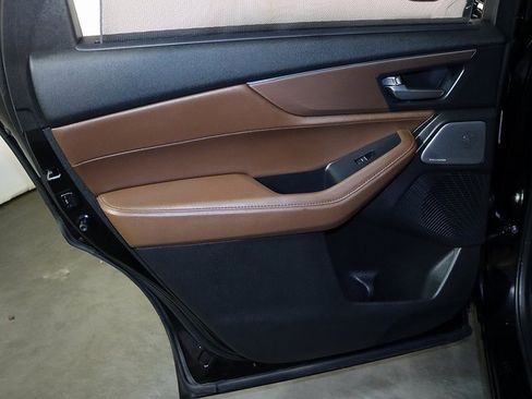 Certified 2025 Acura MDX w/ Technology Package image 28