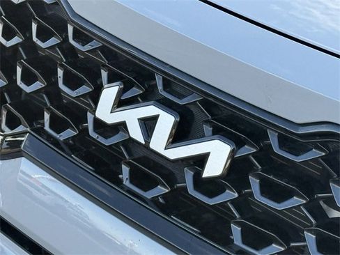 Used 2022 Kia Sorento EX w/ Panoramic Sunroof Package image 28