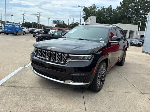 Used 2021 Jeep Grand Cherokee L Summit AWD/4WD image 3