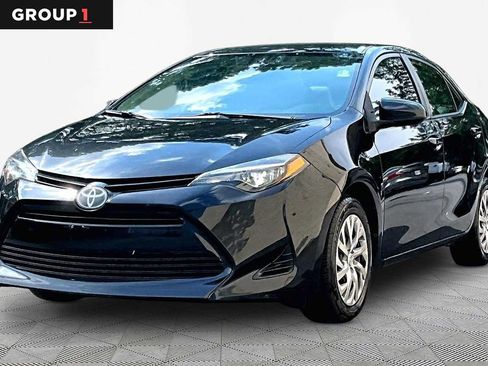 Used 2019 Toyota Corolla LE FWD image 1