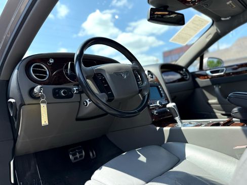 Used 2006 Bentley Flying Spur Flying Spur image 12