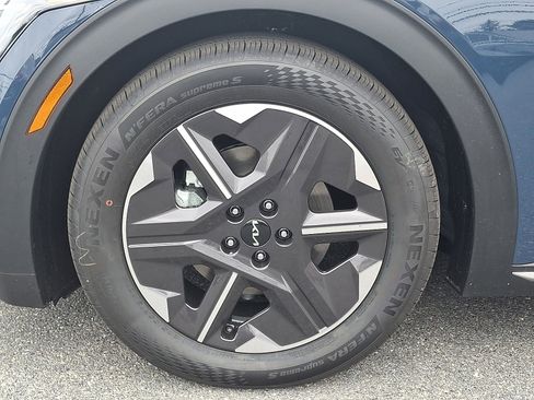 New 2025 Kia EV6 Light image 5