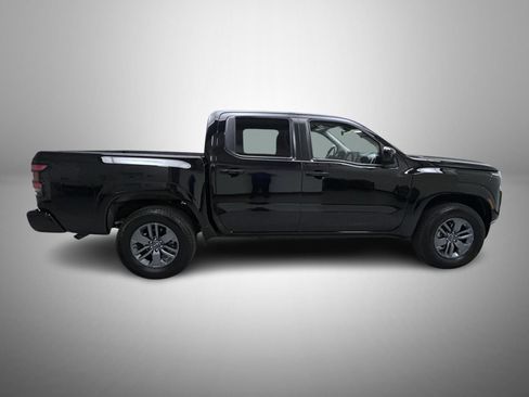 Certified 2025 Nissan Frontier SV AWD/4WD image 4