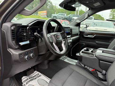 Used 2023 GMC Sierra 1500 Elevation AWD/4WD image 13