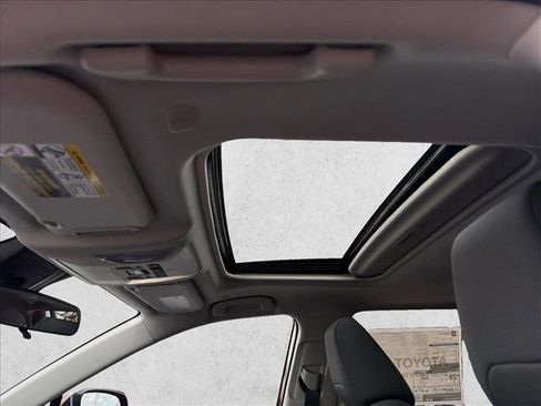 New 2025 Toyota RAV4 XLE image 19