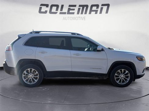 Used 2019 Jeep Cherokee Latitude w/ Popular Appearance Group image 6