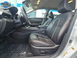 Used 2023 Nissan Altima 2.5 SR image 2