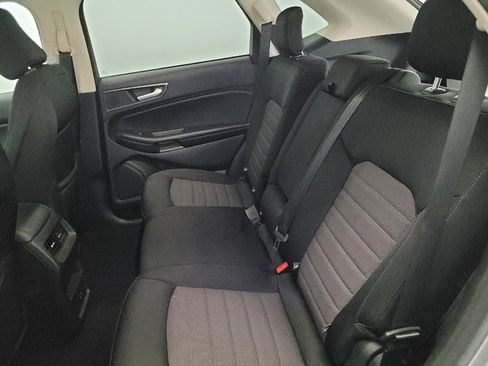 Used 2021 Ford Edge SE FWD image 18
