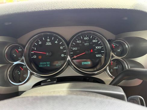 Used 2011 GMC Sierra 1500 SLE w/ Power Tech Package AWD/4WD image 13