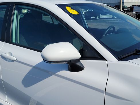 Used 2026 Toyota Camry LE FWD image 9