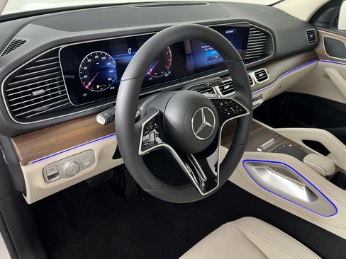New 2026 Mercedes-Benz GLE 450 4MATIC image 18