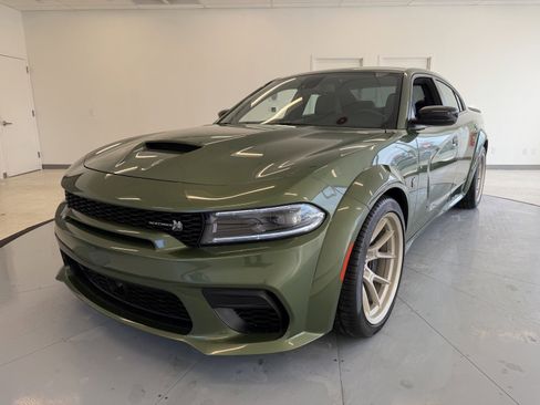Used 2023 Dodge Charger Scat Pack image 3