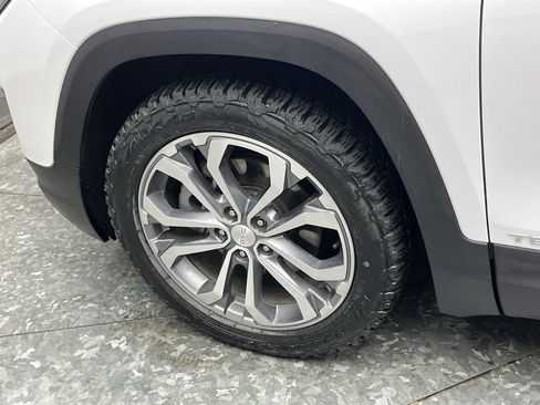 Used 2020 GMC Terrain SLT w/ Preferred Package image 34