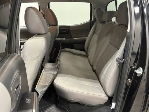 Used 2023 Toyota Tacoma SR5 w/ Technology Package RWD image 33