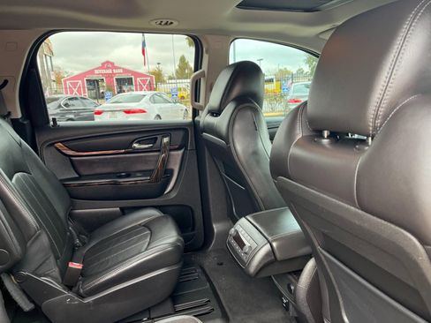Used 2015 GMC Acadia Denali image 34