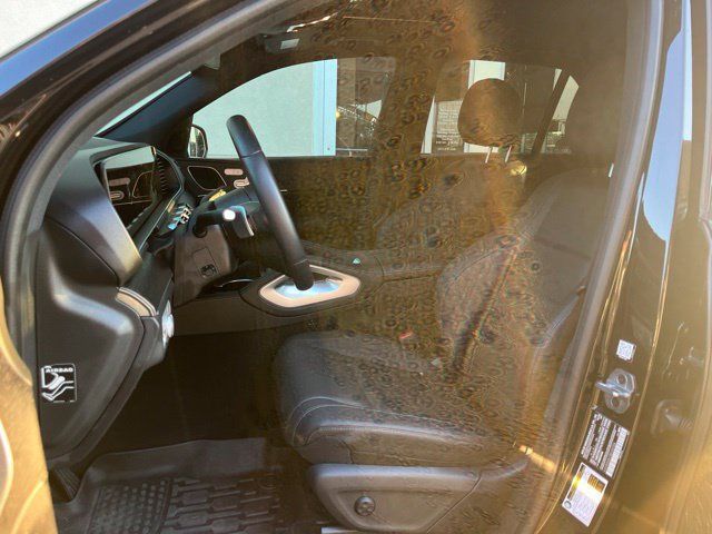 Used 2025 Mercedes-Benz GLE 450 4MATIC image 9
