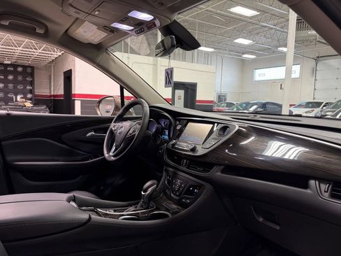 Used 2019 Buick Envision Essence image 35