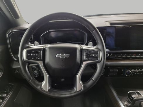 Used 2023 Chevrolet Silverado 1500 RST image 5