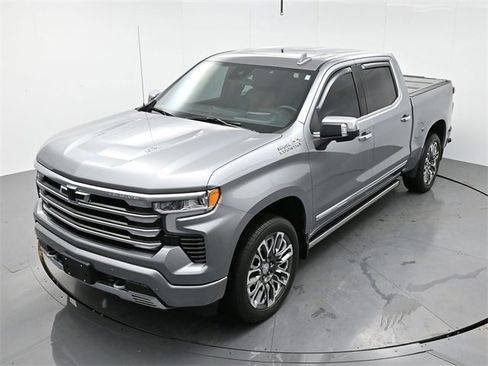 Used 2024 Chevrolet Silverado 1500 High Country image 36