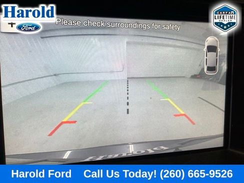 Used 2017 Ford Explorer XLT w/ XLT Technology Feature Bundle FWD image 17