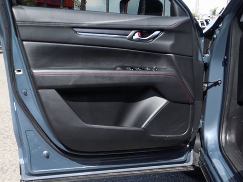 Used 2022 MAZDA CX-5 Carbon Edition image 12