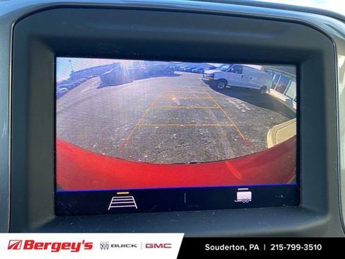 Certified 2021 Chevrolet Silverado 1500 Custom image 17