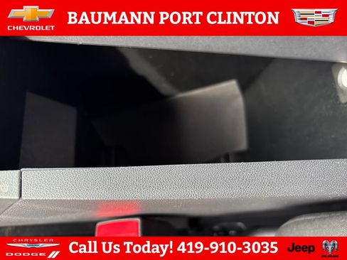 Used 2020 Chevrolet Equinox LT FWD image 25