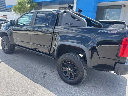 Used 2021 Chevrolet Colorado ZR2 w/ ZR2 Midnight Special Edition AWD/4WD image 6
