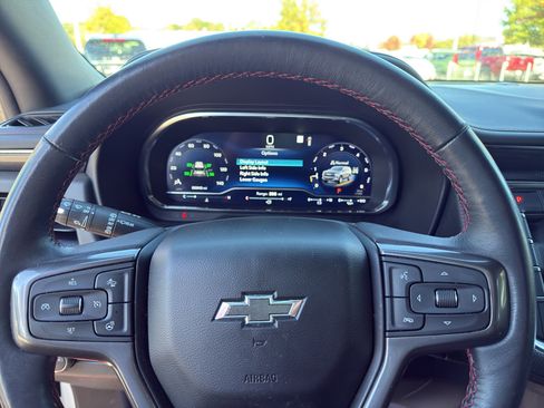 Used 2022 Chevrolet Tahoe RST w/ Luxury Package image 23