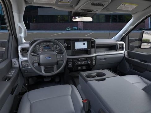 New 2025 Ford F250 XL w/ XL Driver Assist Package image 9