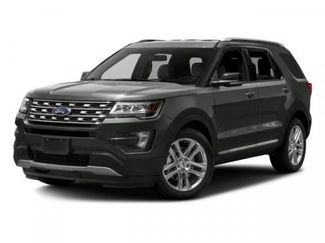 Used 2017 Ford Explorer XLT w/ Equipment Group 202A AWD/4WD video 1