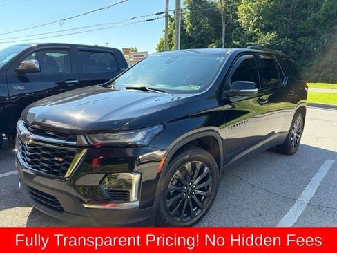 Used 2023 Chevrolet Traverse RS w/ LPO, Floor Liner Package AWD/4WD image 7