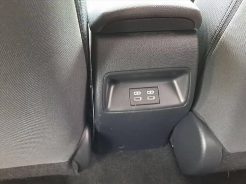 Used 2024 Toyota Corolla LE FWD image 14