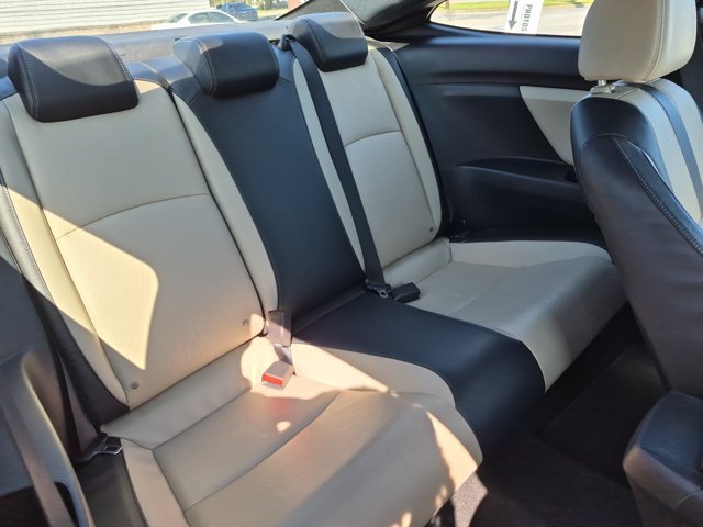 Used 2016 Honda Civic EX-L image 18