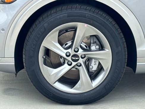 New 2026 Genesis GV70 2.5T Advanced image 5