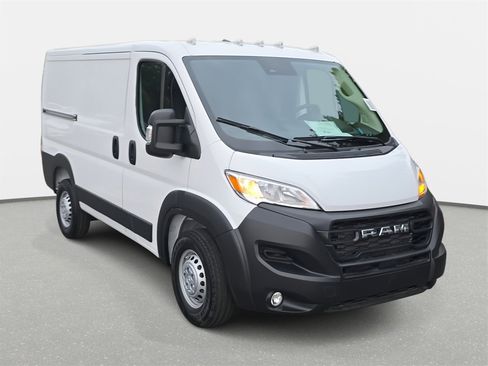 New 2025 RAM ProMaster 1500 w/ Convenience Group image 3