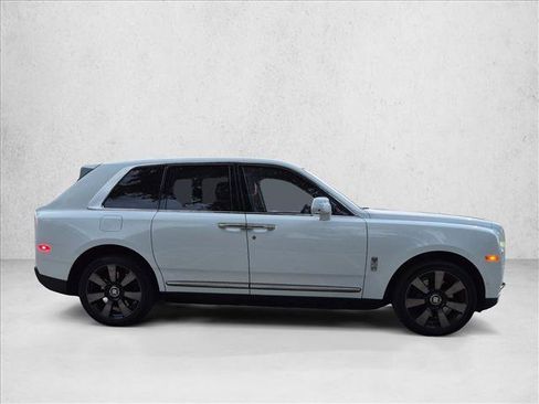 Used 2022 Rolls-Royce Cullinan AWD/4WD image 4