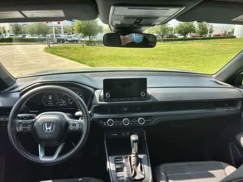 Certified 2025 Honda CR-V Sport image 15