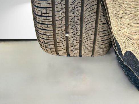 New 2026 Land Rover Discovery Dynamic SE image 43