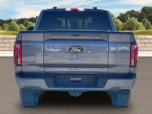 Used 2025 Ford F150 Platinum w/ FX4 Off-Road Package image 4