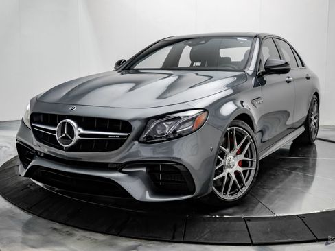 Used 2018 Mercedes-Benz E 63 AMG S image 5