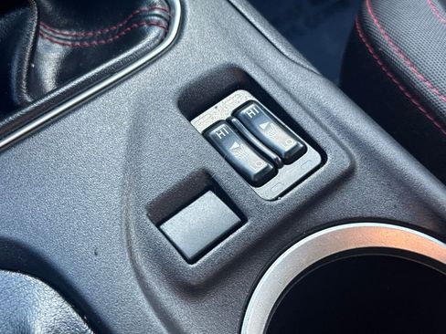 Used 2018 Subaru Impreza 2.0i Sport image 28